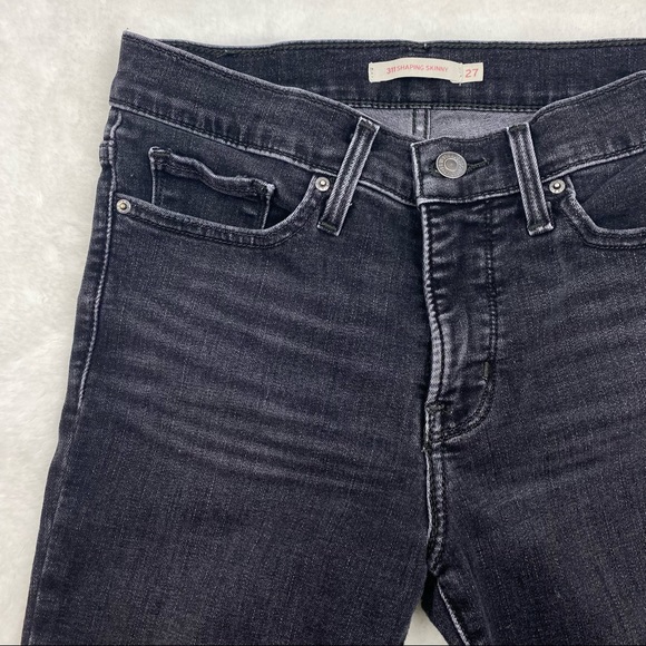 Levis 311 Shaping Skinny Capri Shorts - Picture 3 of 7